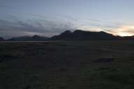 Soumrak u jezera lftavatn