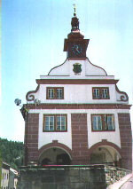 pice - radnice s erbem